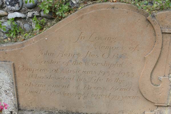 Left hand inscription